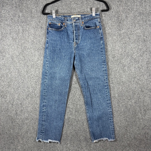 Levis Jeans Wedgie Straight Mid Wash Cut Off Womens Size 27x26 #1832 - Picture 2 of 11